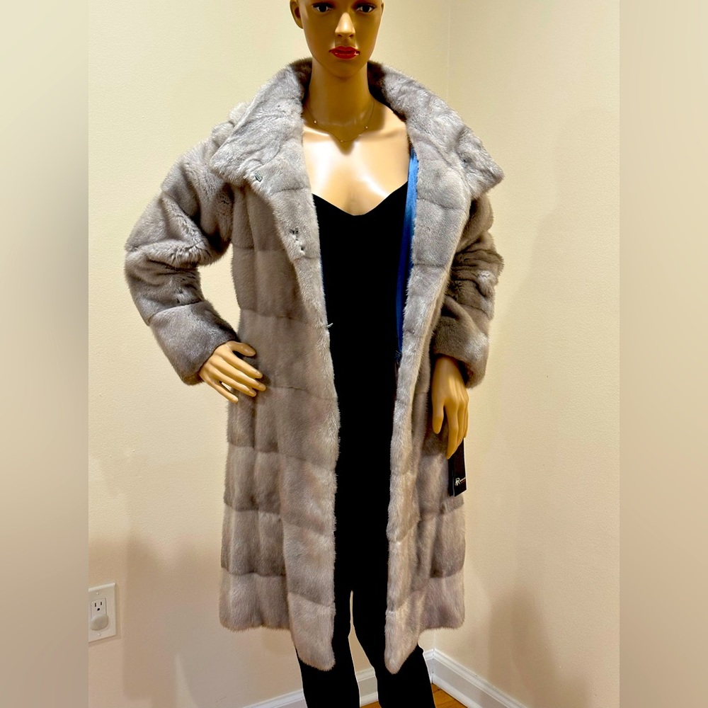 Mink fur coat color gray size 44 Made Italy